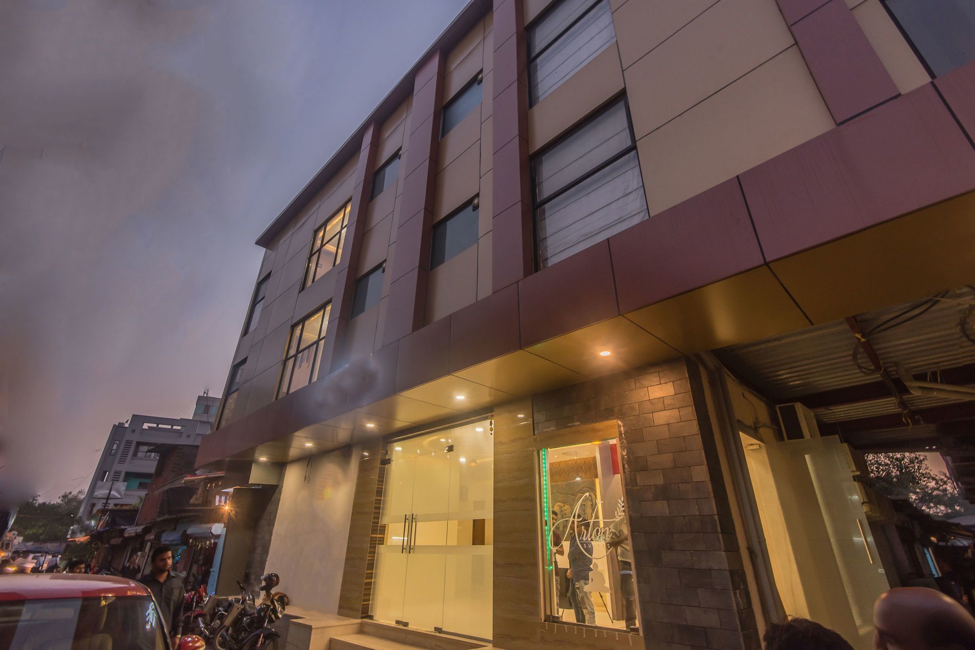 Fabhotel Arton Suite - Nr Mumbai International Airport ภายนอก รูปภาพ
